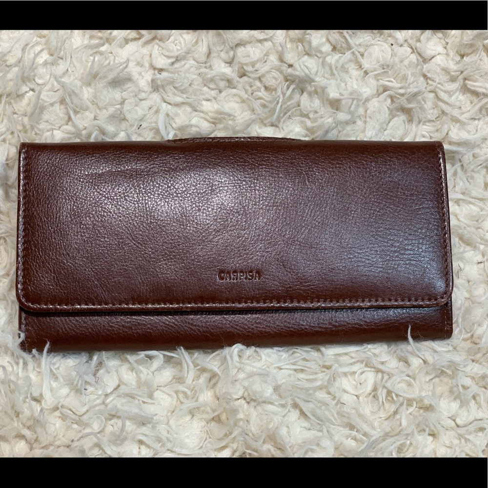 🍁Carpisa Italian Leather Clutch Wallet🍁